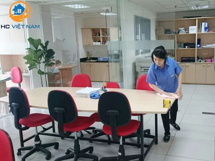 Dịch vụ vệ sinh văn phòng chuyên nghiệp - HC Việt Nam