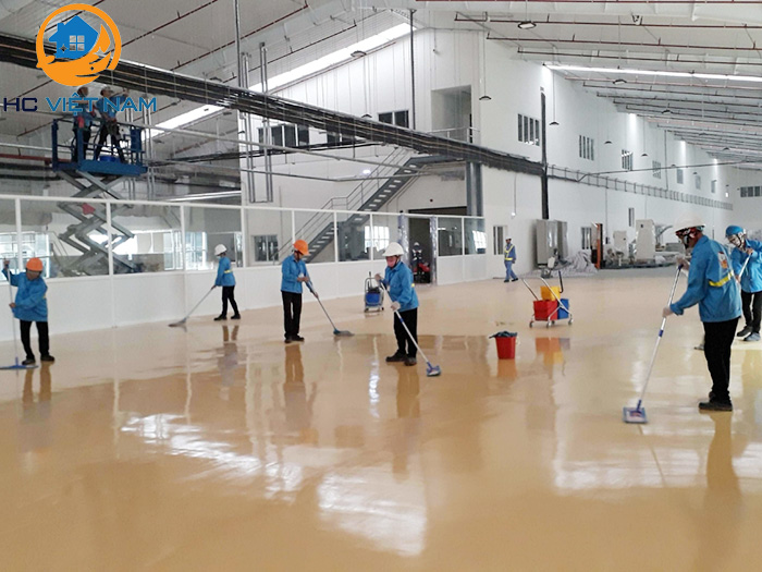 Dịch vụ vệ sinh nhà xưởng, kho hàng tại HC Việt Nam