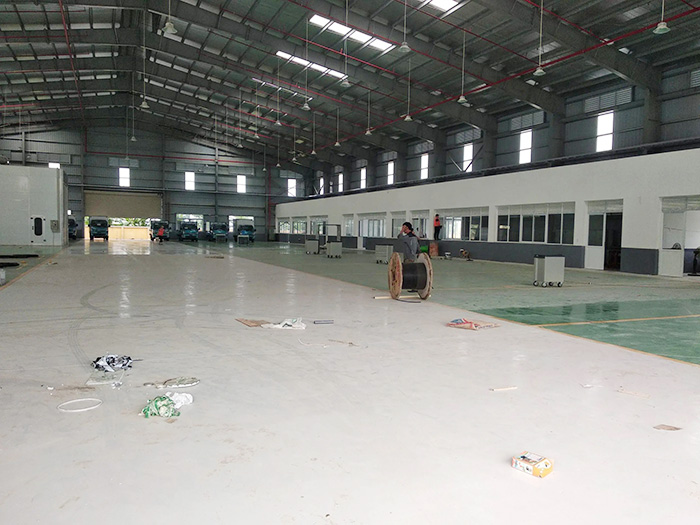 Dịch vụ vệ sinh sau xây dựng cho nhà xưởng, kho hàng mới xây giá rẻ nhất