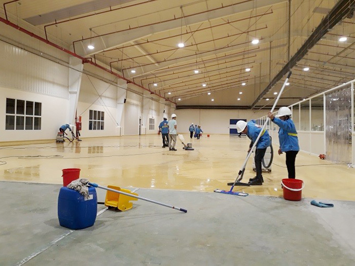 Dịch vụ vệ sinh sau xây dựng cho nhà xưởng, kho hàng mới xây giá rẻ nhất