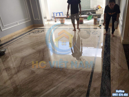 Đánh bóng sàn đá tự nhiên cho biệt thự gia đình anh Lâm tại thành phố Bắc Ninh