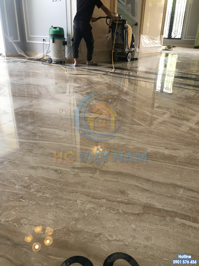 Đánh bóng sàn đá tự nhiên cho biệt thự gia đình anh Lâm tại thành phố Bắc Ninh