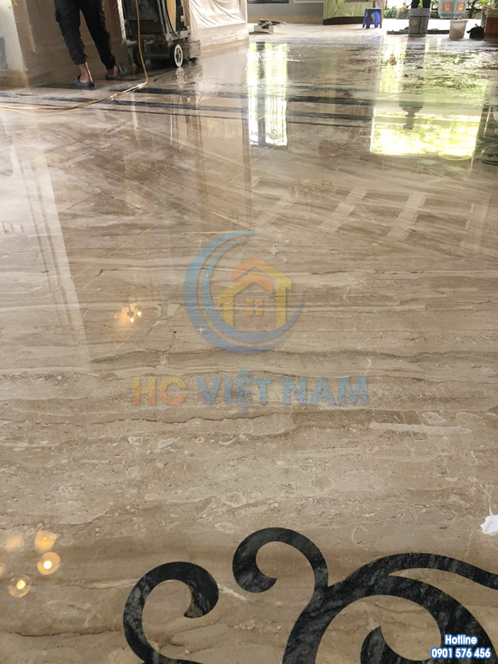 Đánh bóng sàn đá tự nhiên cho biệt thự gia đình anh Lâm tại thành phố Bắc Ninh