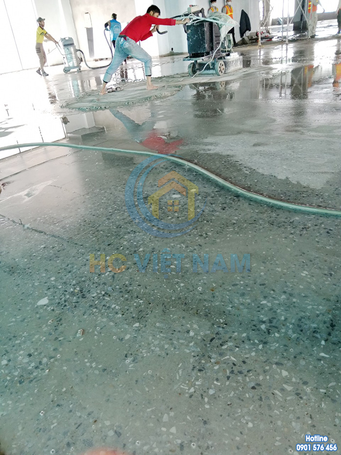 Mài đánh bóng sàn bê tông cho dự án trung tâm thương mại tại thành phố Thái Bình