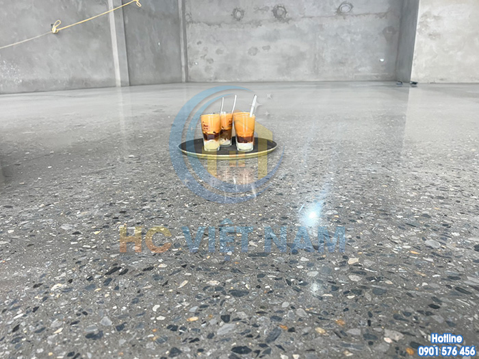 Công trình mài đánh bóng sàn bê tông cho nhà xưởng tại Hạ Long, Quảng Ninh