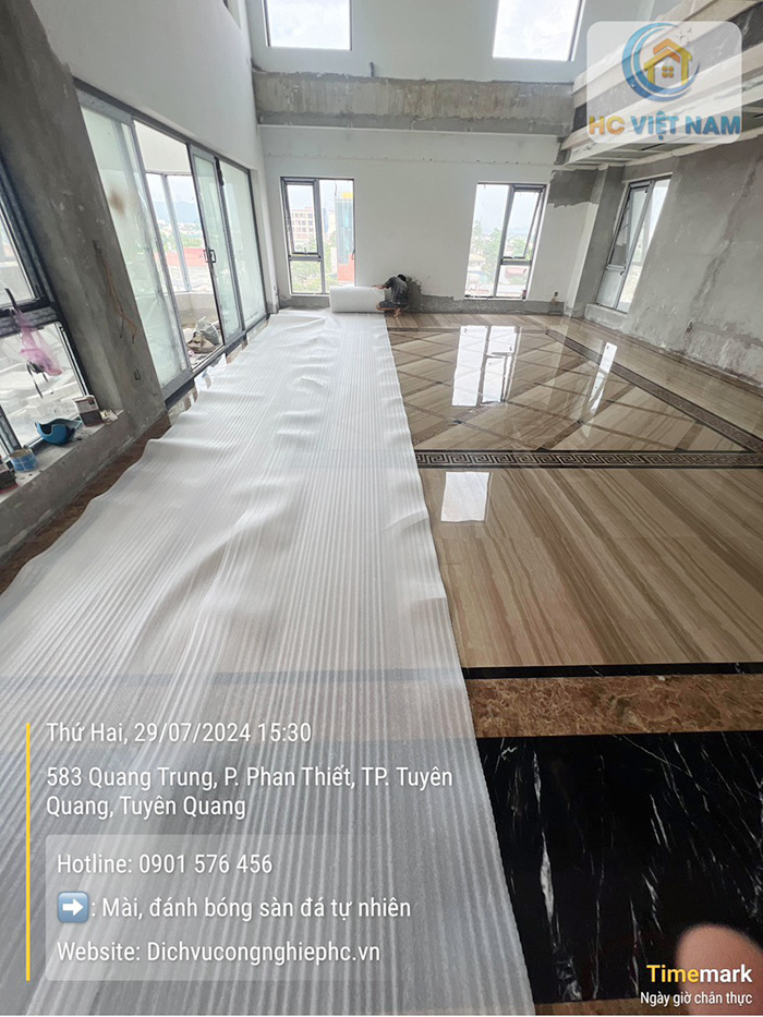 Công trình mài đánh bóng sàn đá tự nhiên tại thành phố Tuyên Quang
