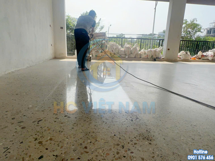 Công trình thi công mài nền bê tông cho tòa nhà tại Hoài Đức, Hà Nội